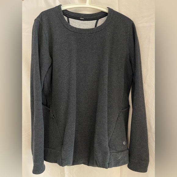 Lululemon Go Endeavour Grey Long Sleeve Back Cut Out Sweatshirt Size 8. No tags - Picture 2 of 6